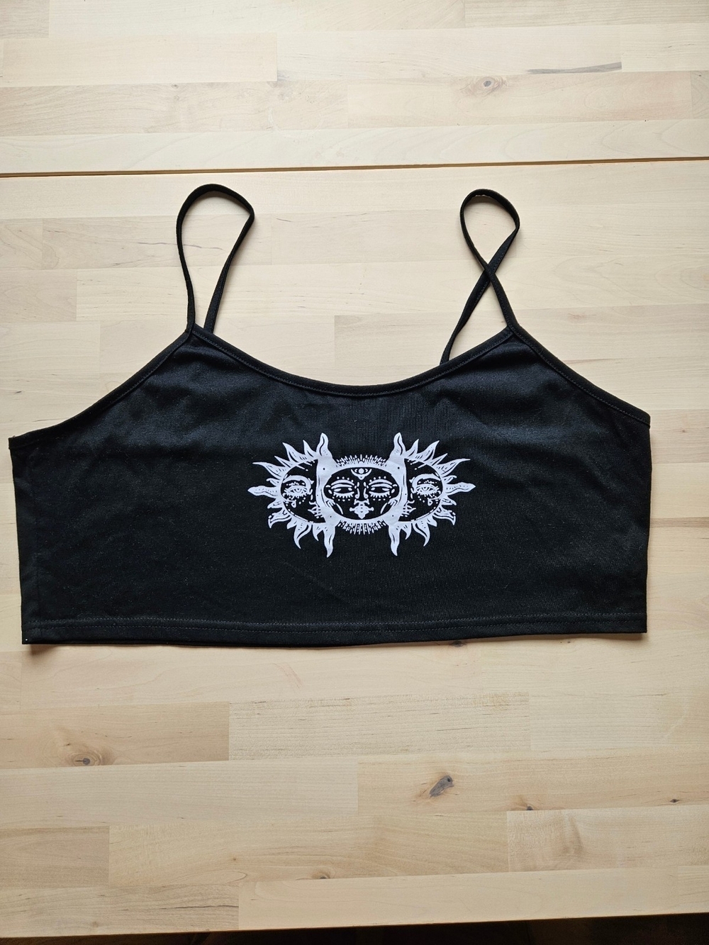 SHEIN Curve Celestial Sun Graphic Crop Top Black 3XL